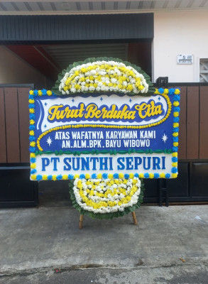 Papan Bunga Duka di Sumbermalang